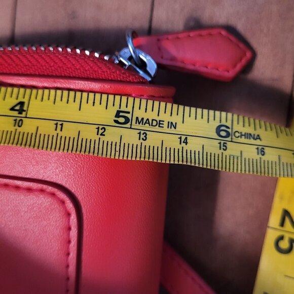 Vera Bradley Accordion Faux Leather Crossbody Bag - Picture 13 of 13